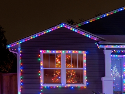 How Professionally Installed Christmas Lights Enhance Your Home's Curb Appeal